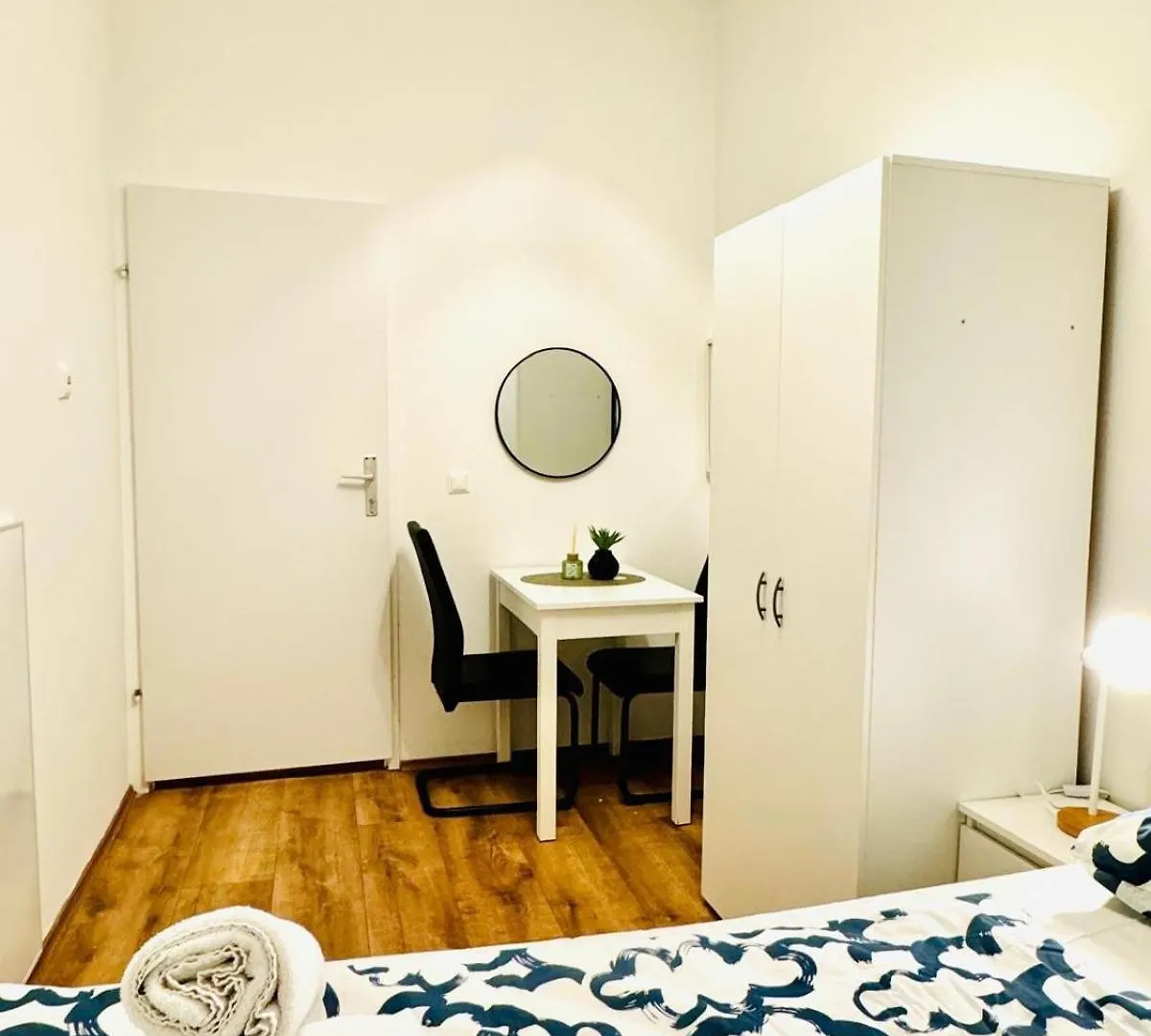 Chic 5Br Apt For 10P, With Direct City Access Vienna 0*,