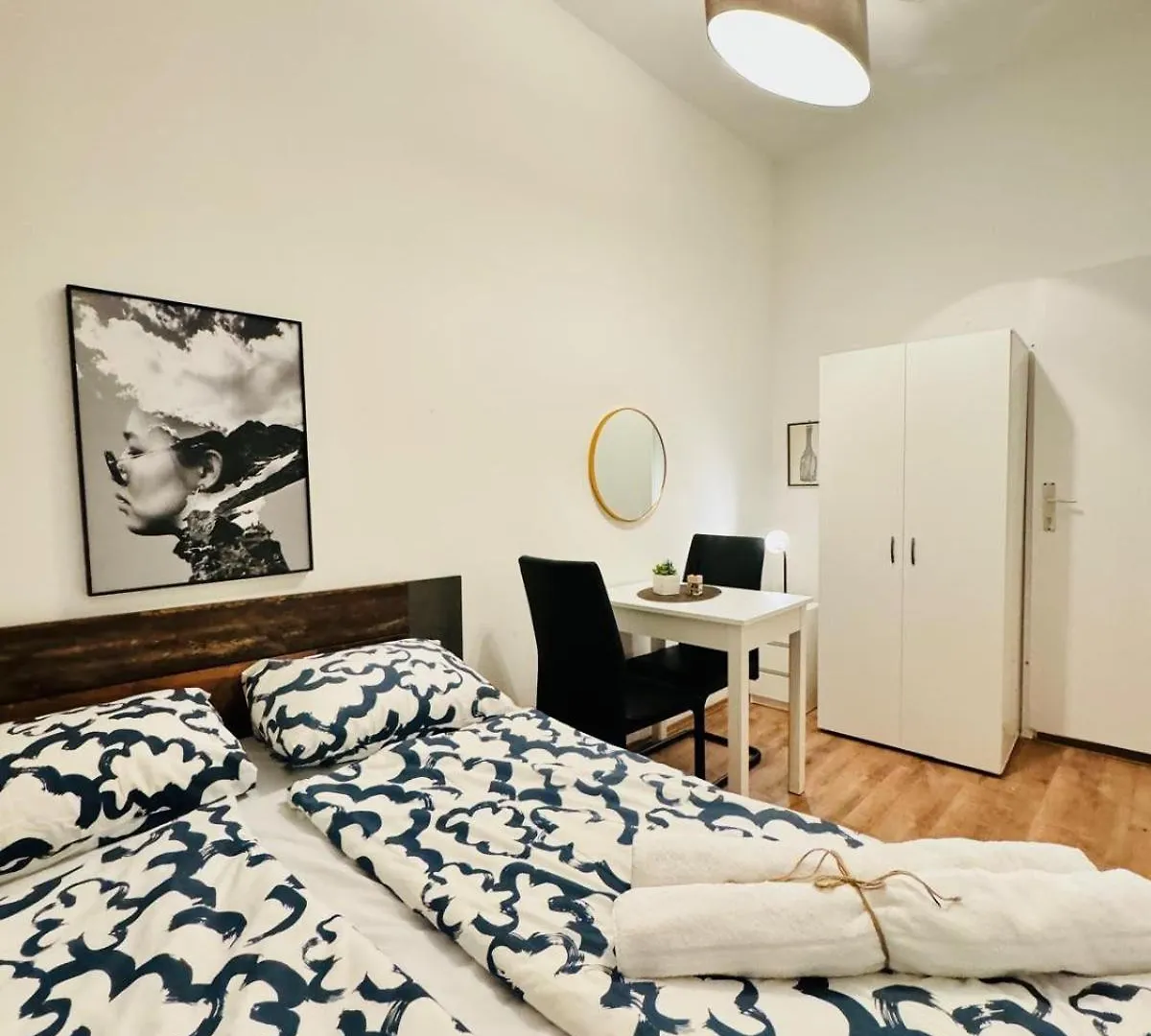 Chic 5Br Apt For 10P, With Direct City Access Vienna Austria