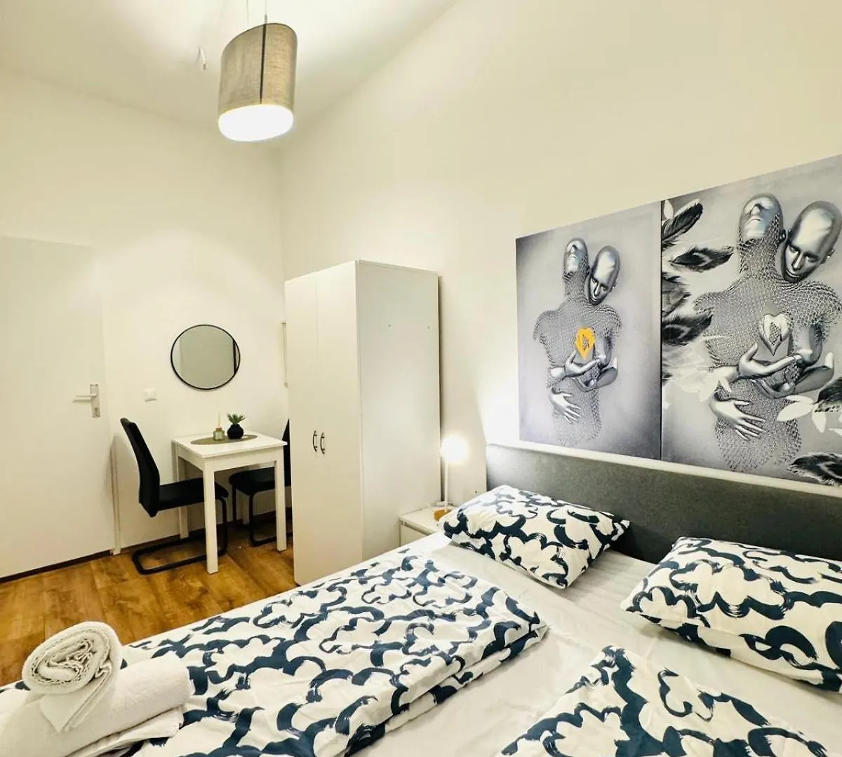Apartment Chic 5Br Apt For 10P, With Direct City Access Vienna Austria