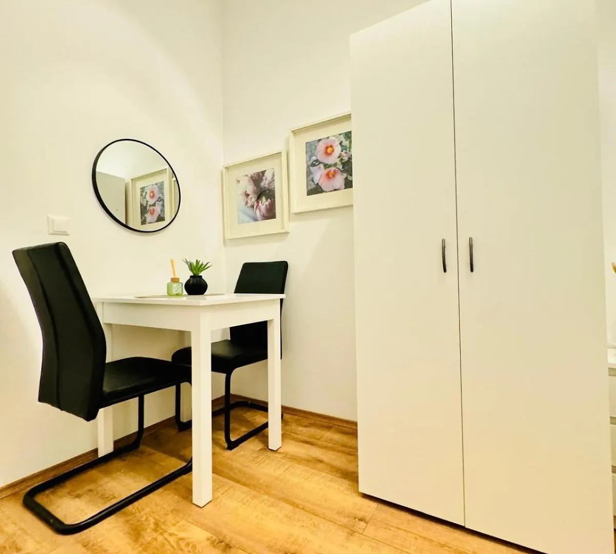 Chic 5Br Apt For 10P, With Direct City Access Vienna