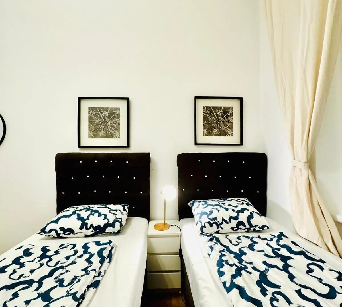 Chic 5Br Apt For 10P, With Direct City Access Vienna