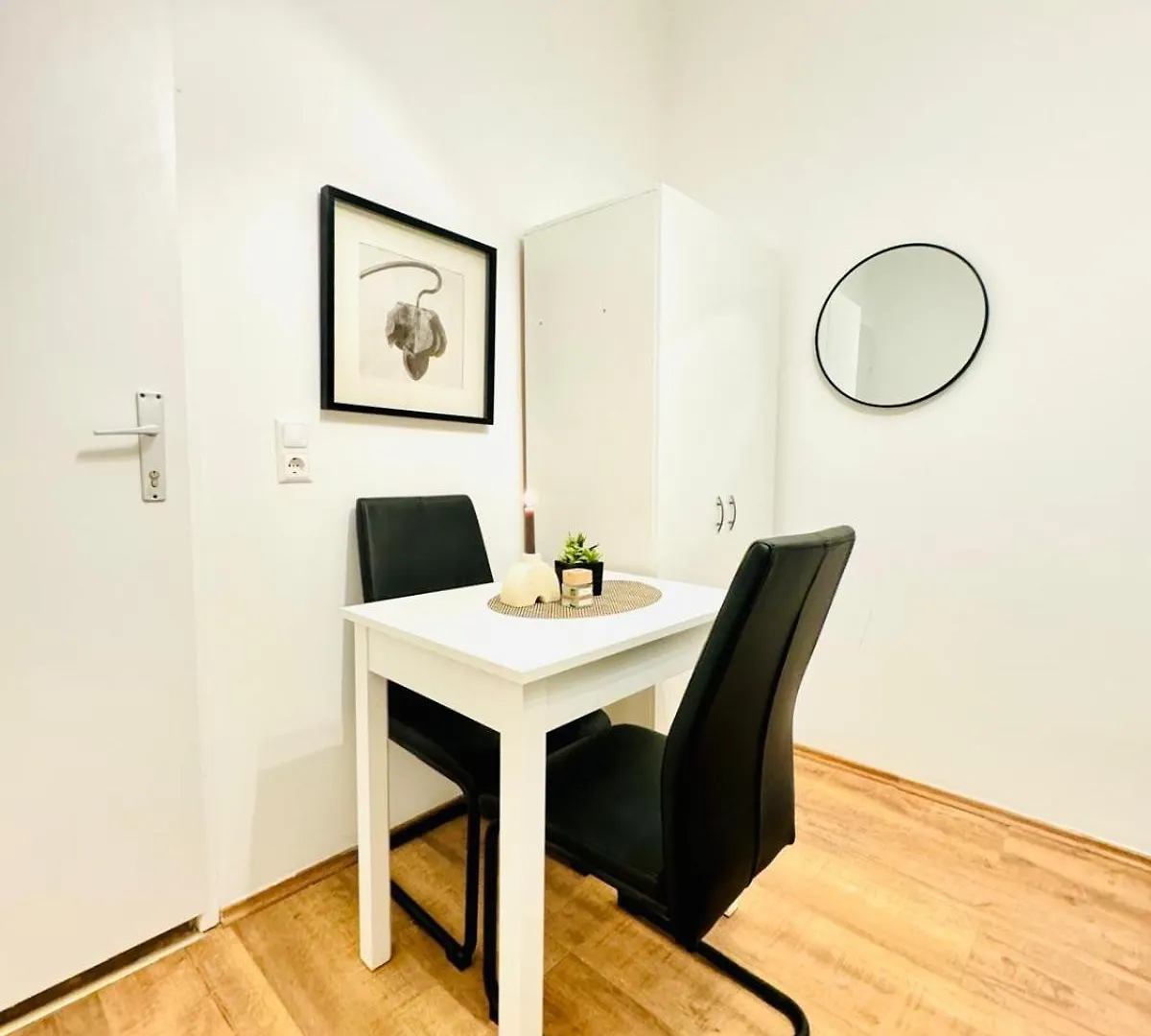 Chic 5Br Apt For 10P, With Direct City Access Vienna 0*,