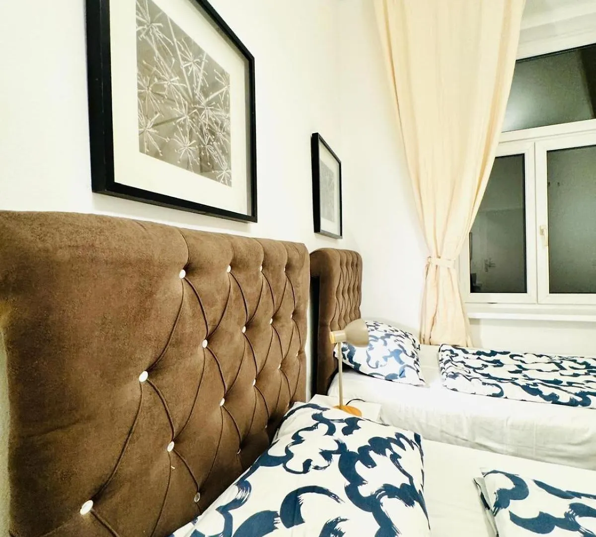 Apartment Chic 5Br Apt For 10P, With Direct City Access Vienna Austria
