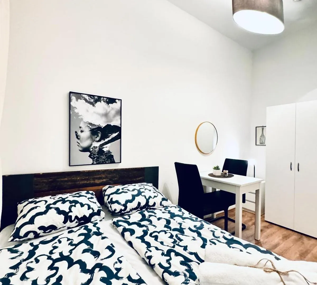 Chic 5Br Apt For 10P, With Direct City Access Vienna