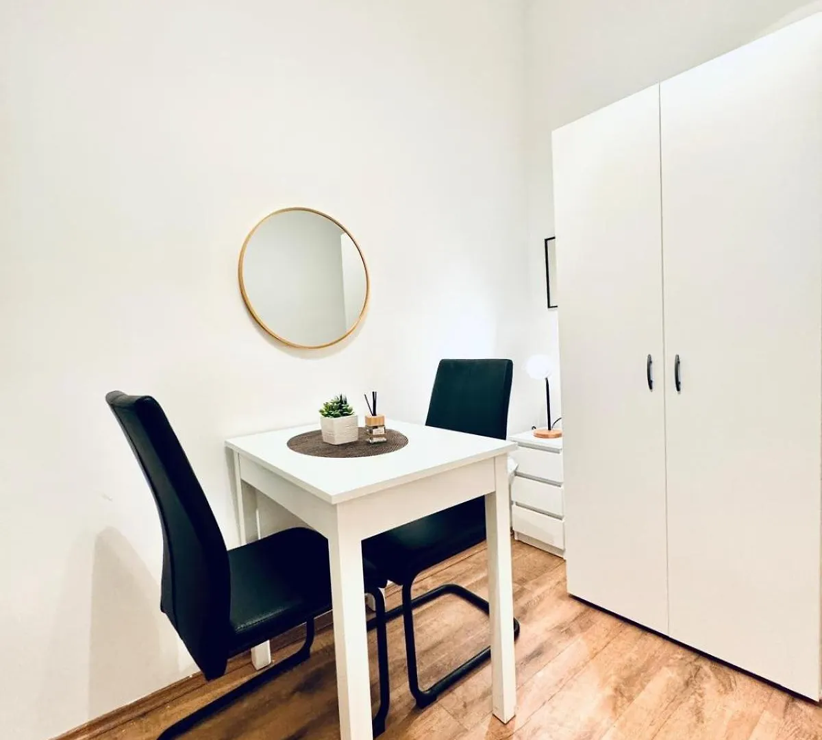 Apartment Chic 5Br Apt For 10P, With Direct City Access Vienna Austria